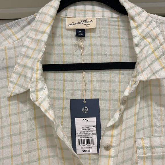 Universal Thread Button Down - Picture 2 of 4